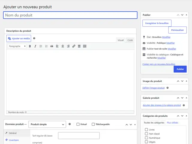 Écran Ajouter un nouveau produit de WooCommerce 11.2.1 : nom du produit, description, cadre Données produit avec le choix Produit simple et les cases Virtuel et Téléchargeable, champ Tarif régulier en euros taxes comprises, et à droite Publier, Image du produit, Galerie produit et Catégories de produits